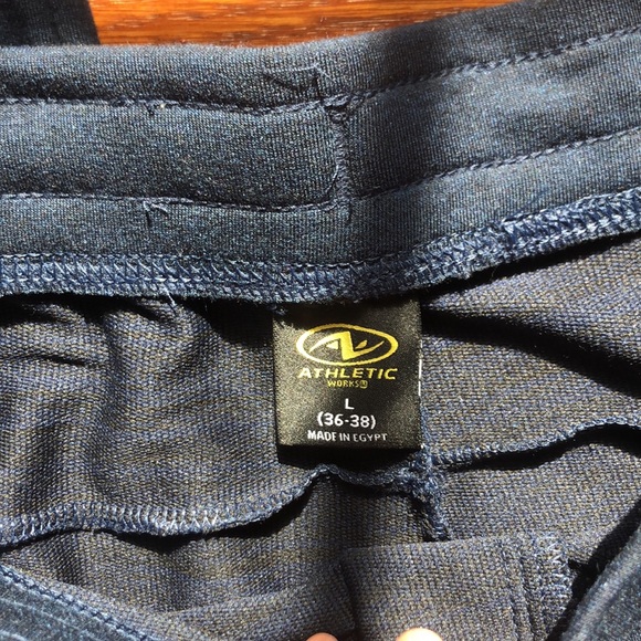 NWT Gray DRiworks Joggers Large - Picture 2 of 3